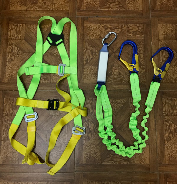 dây an toàn toàn thân 2 móc nhôm everest 1