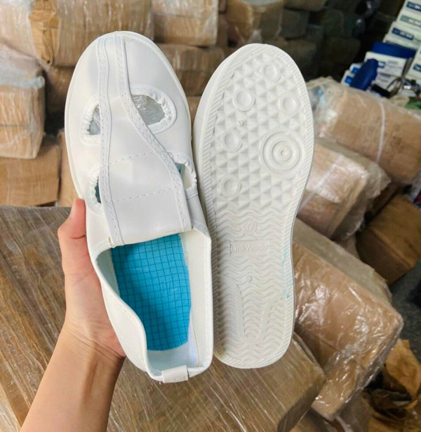 giày phòng sạch 4 lỗ linkworld 1