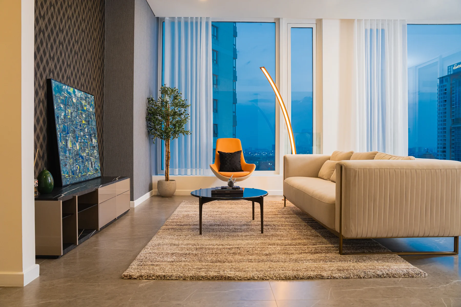 Phòng khách Modern Luxury căn hộ cho thuê