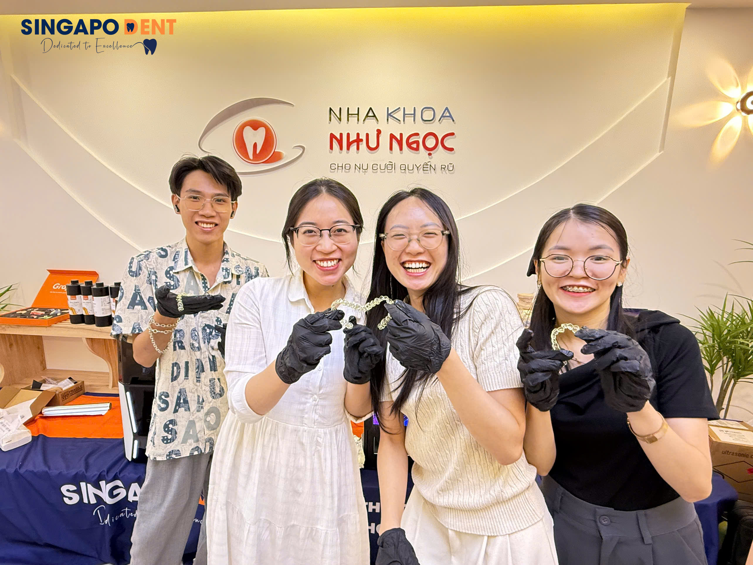 KHÓA HỌC GRAPHY TẠI NHA KHOA NHƯ NGỌC – BÁC SĨ TỰ TAY IN RA KHAY 3D NGAY TẠI LỚP