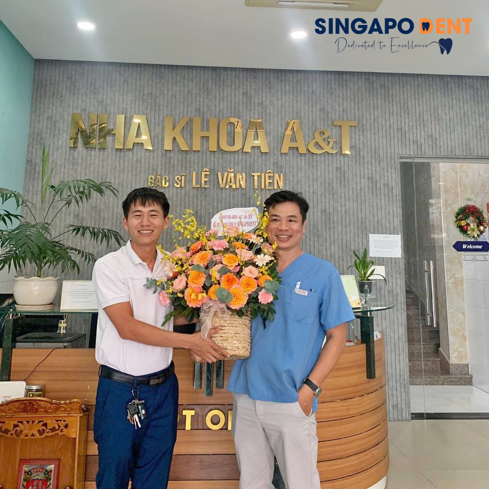 SINGAPODENT THÀNH CÔNG LẮP ĐẶT MÁY IN 3D UNIZ NBEE TẠI NHA KHOA A&T ĐÀ NẴNG