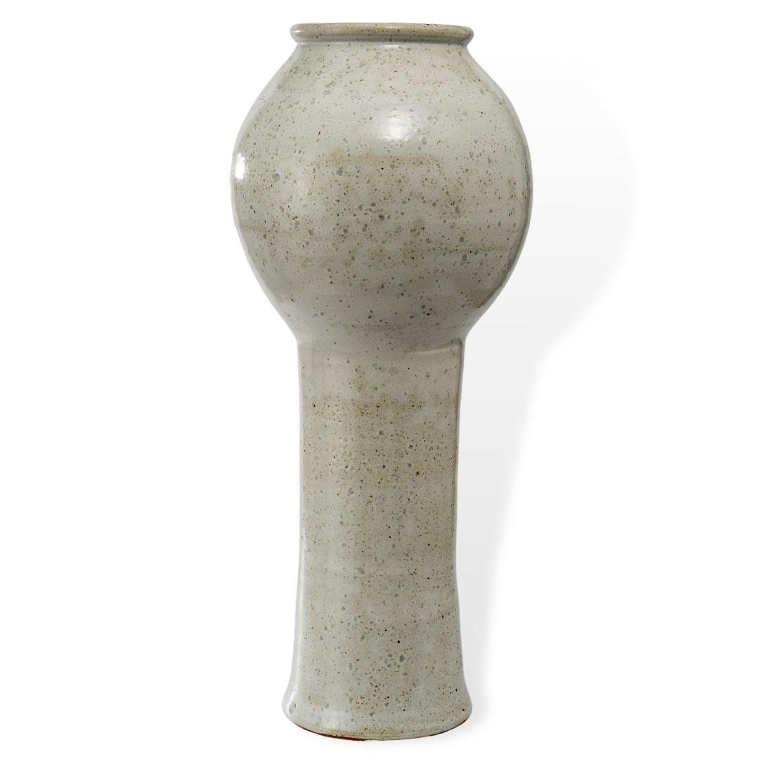 Bình Hoa Gốm Vuốt Tay - Men Tiêu Ngọc Trai </br> (C:53cm; M:11cm)