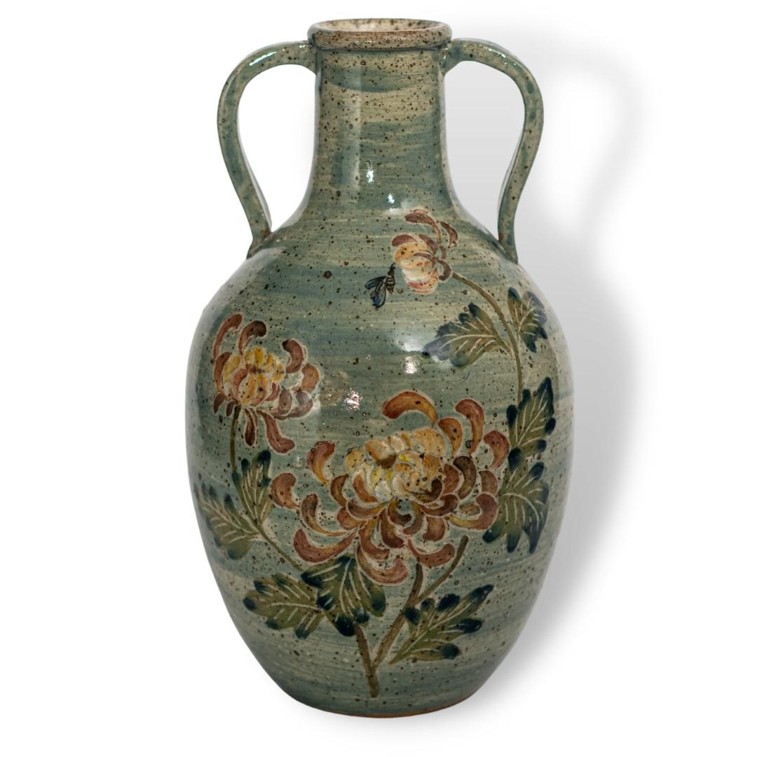 Bình Hoa Sen Có Tai