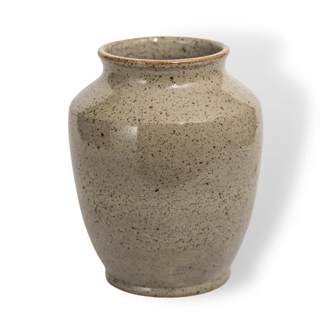 Bình Hoa Khai Tâm "Being Peace" - Thiền Sư Thích Nhất Hạnh