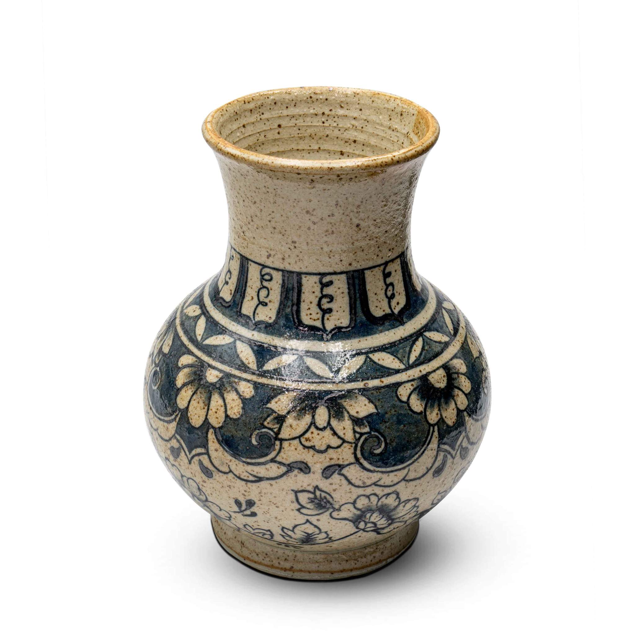 Bình Hoa Men Tiêu Hoa Dây Họa Tiết