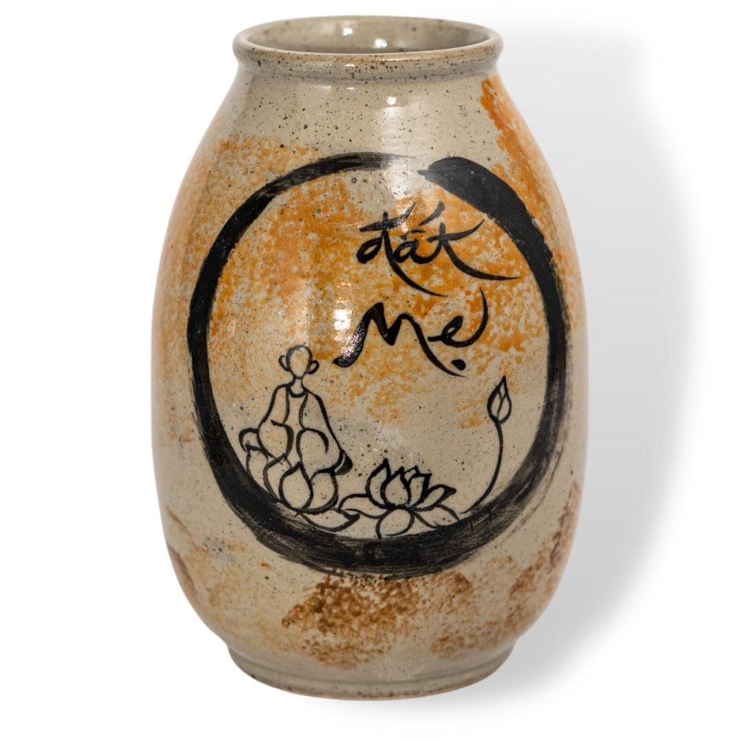 Bình Hoa Khai Tâm "Đất Mẹ" - Thiền Sư Thích Nhất Hạnh