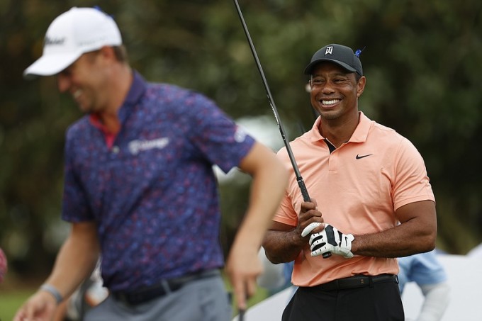 Tiger Woods tái xuất PGA Tour