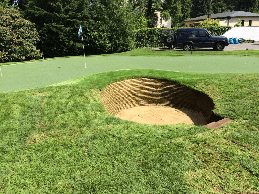 Chuẩn bị bunker và cỏ sân golf