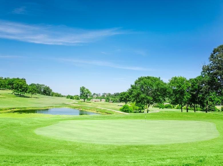 Công nghệ tiên tiến của Hùng Anh T&C cải thiện hoạt động bảo trì sân golf như thế nào