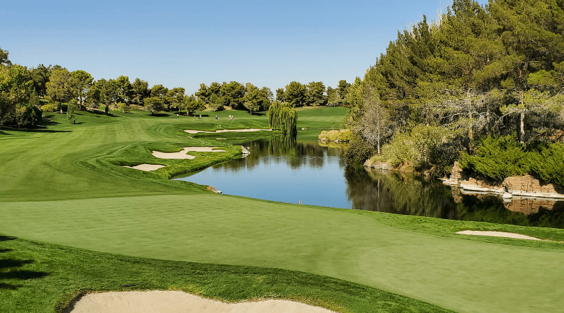 Giảm thiểu tác động môi trường của việc bảo trì sân golf thông qua việc cải tạo đất
