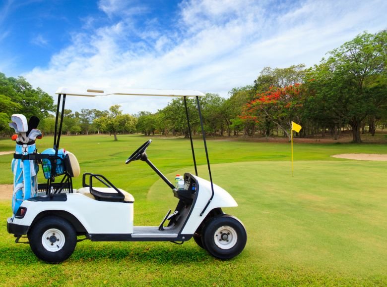 Mẹo chăm sóc cỏ sân golf luôn xanh mướt