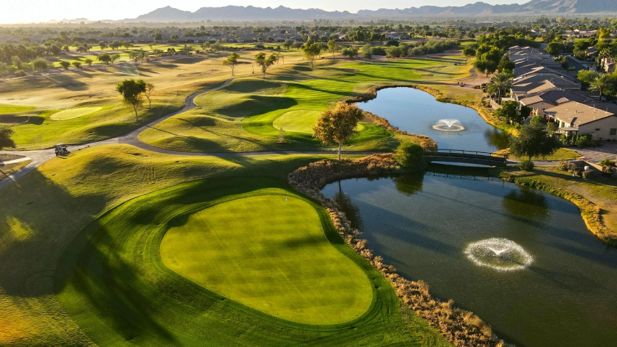 quản lý sân golf hiện đại