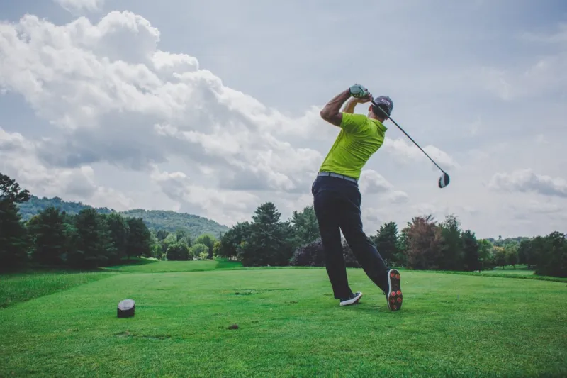 Sân golf của bạn đã sẵn sàng cho mùa hè