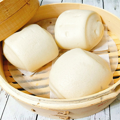 Bánh bao chiên chấm sữa