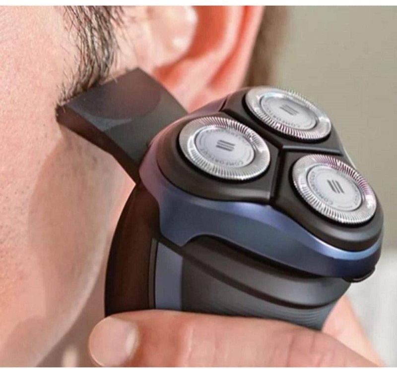 Máy cạo râu điện Philips Series 3700 model S3570/81 có giá bao nhiêu?