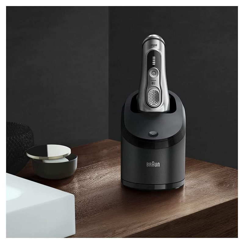 Trạm sạc rửa vệ sinh tự động Clean and Charge của Braun Series 9 9370cc