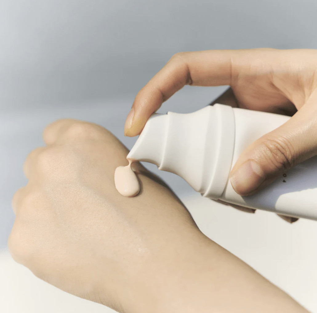 Kem Chống Nắng Skin1004 Madagascar Centella Tone Brightening Sunscreen  SPF50+ PA++++ 50ml Komall