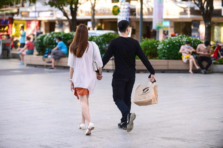 Những mối quan hệ độc hại trong tình yêu