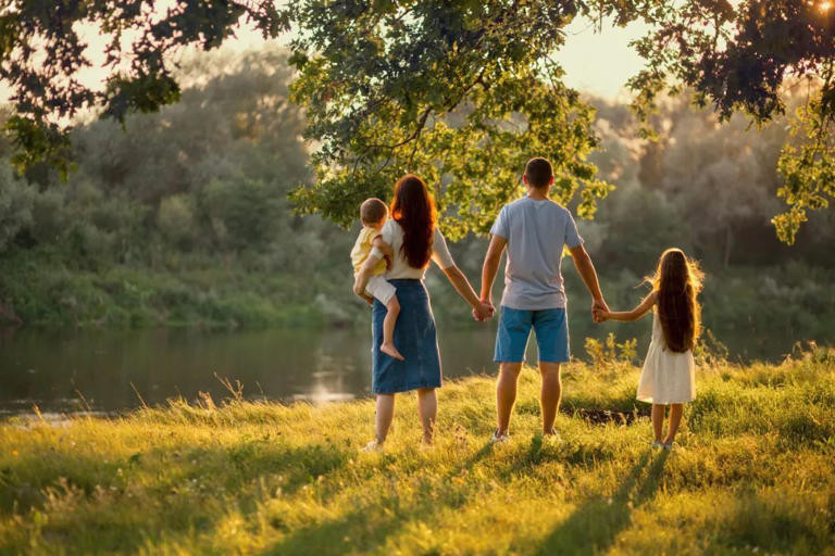 Ba cách nói chuyện gây ngột ngạt nhất trong gia đình