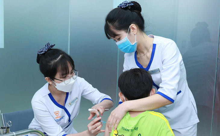 Bệnh bạch hầu lây truyền thế nào, làm sao để phòng tránh?