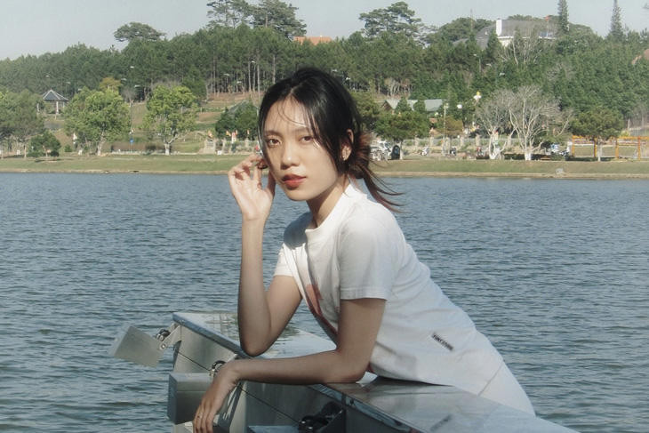 Gen Z không còn 'sợ quánh giá' khi 'mặc mãi một bộ đồ'