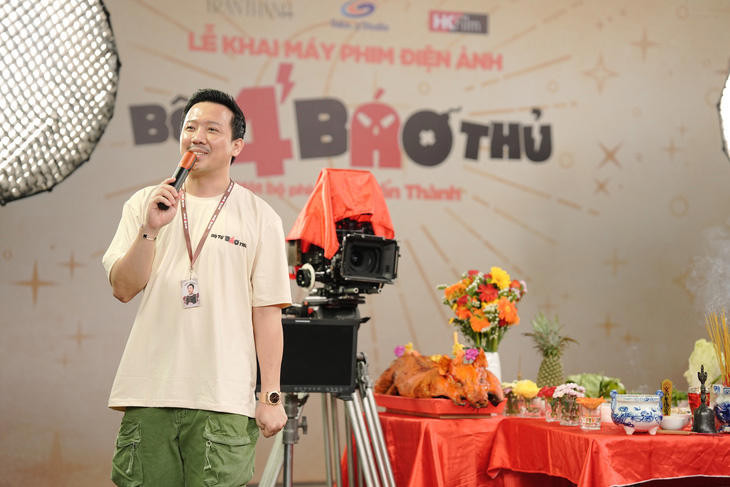 Trấn Thành làm phim Tết 'Bộ tứ báo thủ' sau thành công 520 tỉ của 'Mai'