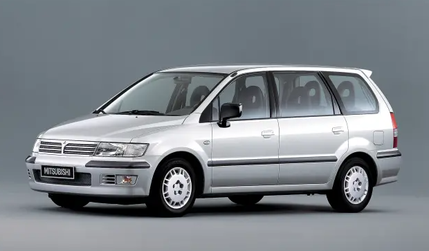 Phụ tùng xe Mitsubishi SANTAMO
