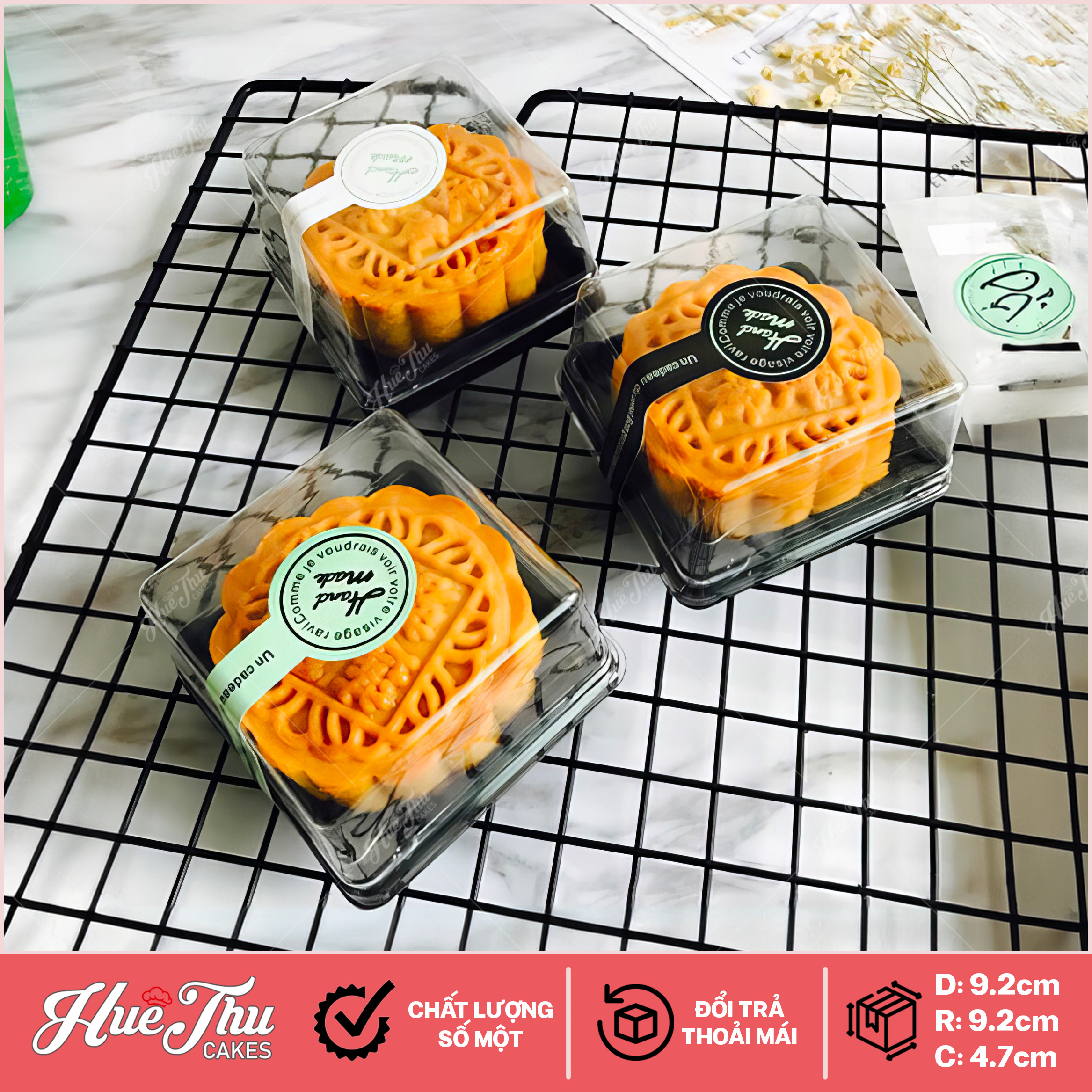 Hộp nhựa nắp trong XY80S 9x9cm (10 hộp) đế đen, đế vàng đựng bánh rau câu, trung thu