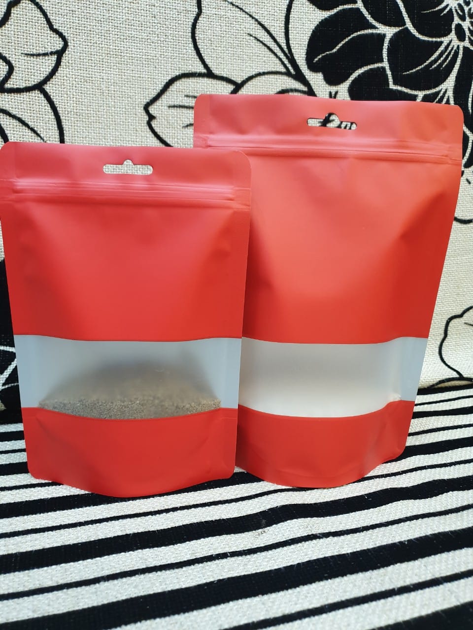 Túi zipper đáy đứng mặt mờ !