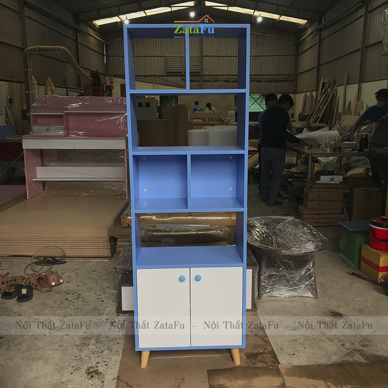Tủ Sách Chân Gỗ Trang Trí KTT-24