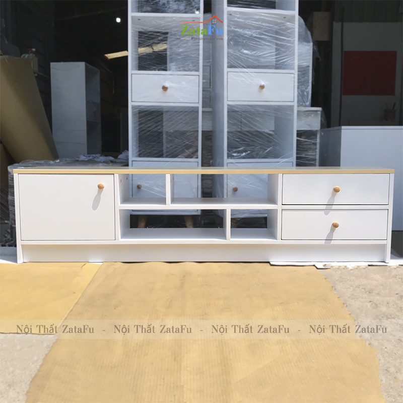 Tủ tivi trang trí phòng khách có ngăn kéo và cánh tủ KTV-05