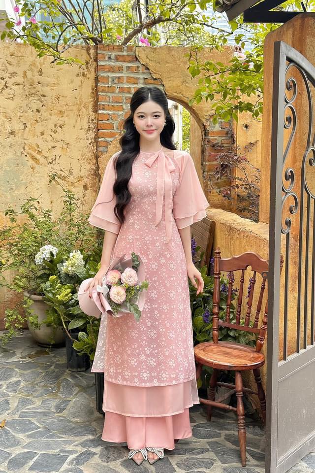 Áo dài cách tân nữ Tú Linh hoa nhí 4 tà CHAANG may sẵn áo dài Lụa tơ cổ nơ dự tiệc cưới lễ tết đẹp ADC809