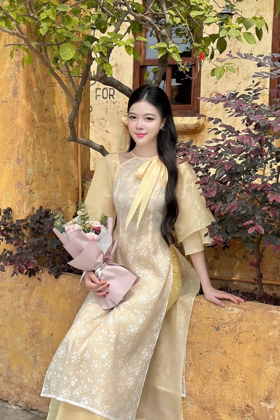 Áo dài cách tân nữ Tú Linh hoa nhí 4 tà CHAANG may sẵn áo dài Lụa tơ cổ nơ dự tiệc cưới lễ tết đẹp ADC809