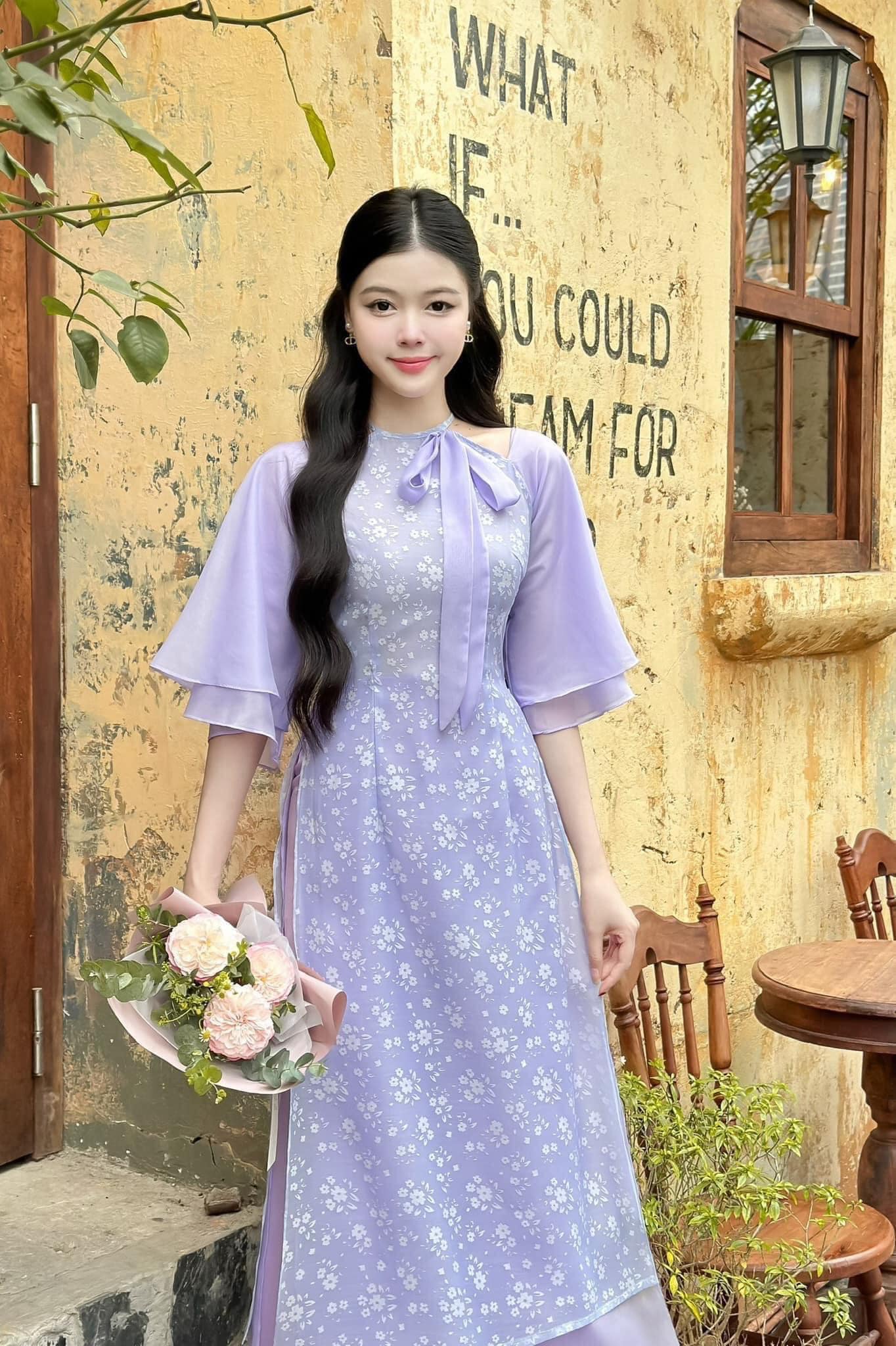 Áo dài cách tân nữ Tú Linh hoa nhí 4 tà CHAANG may sẵn áo dài Lụa tơ cổ nơ dự tiệc cưới lễ tết đẹp ADC809