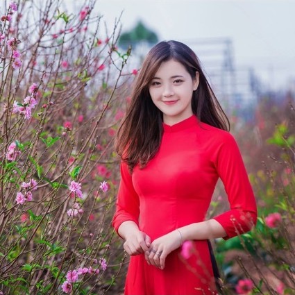 Áo dài đỏ tươi Chaang may sẵn Áo dài truyền thống may sẵn cổ vuông tay lỡ lụa mỹ cao cấp