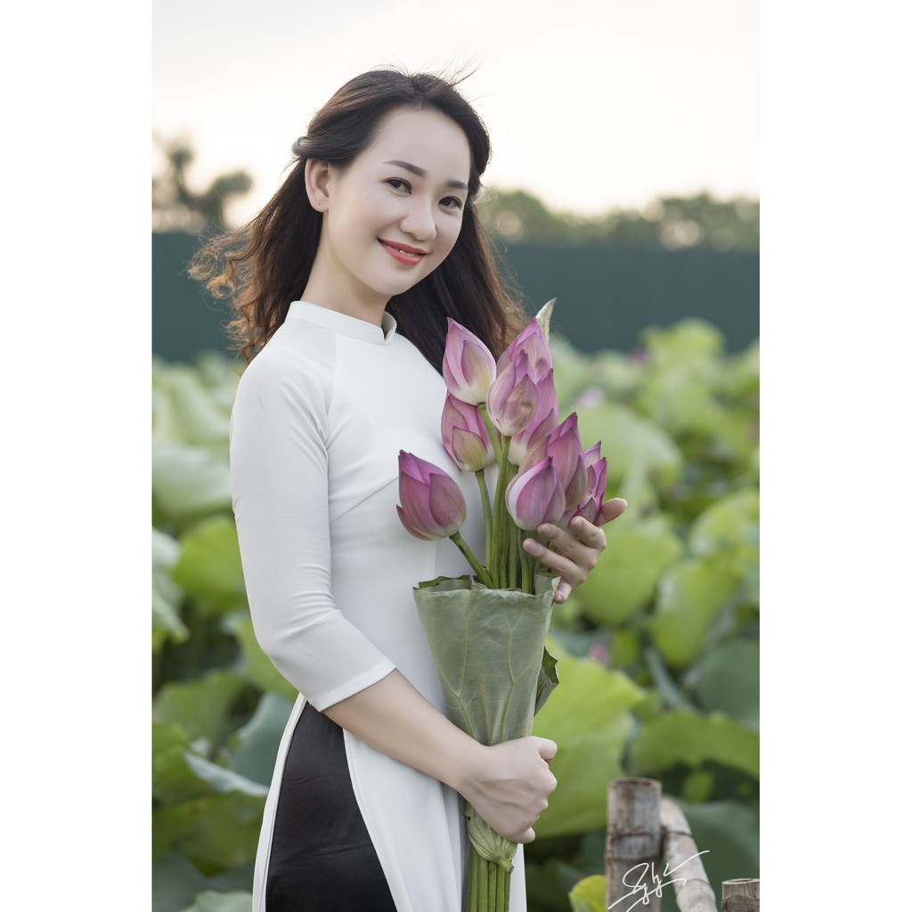 Áo dài trắng đi học nữ học sinh cấp 3 may sẵn truyền thống lụa Mỹ đẹp màu sứ xanh