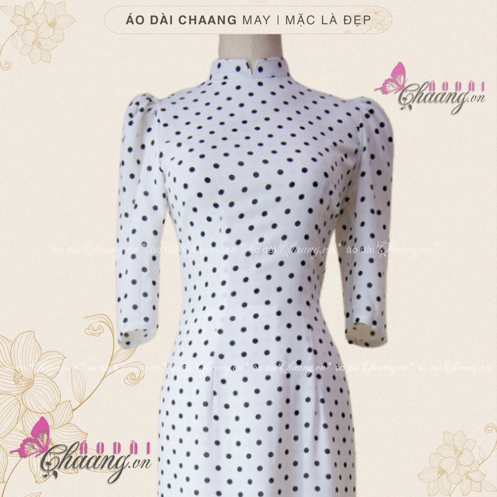 Áo Dài Trắng Truyền Thống Chấm Bi Vai Bồng May Sẵn Lụa Thái Cổ Vuông Đẹp ChaangBi09