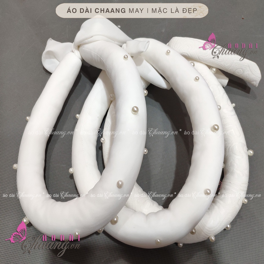 Mấn đội đầu, cài tóc cô dâu thiết kế đẹp cùng áo dài cao cấp