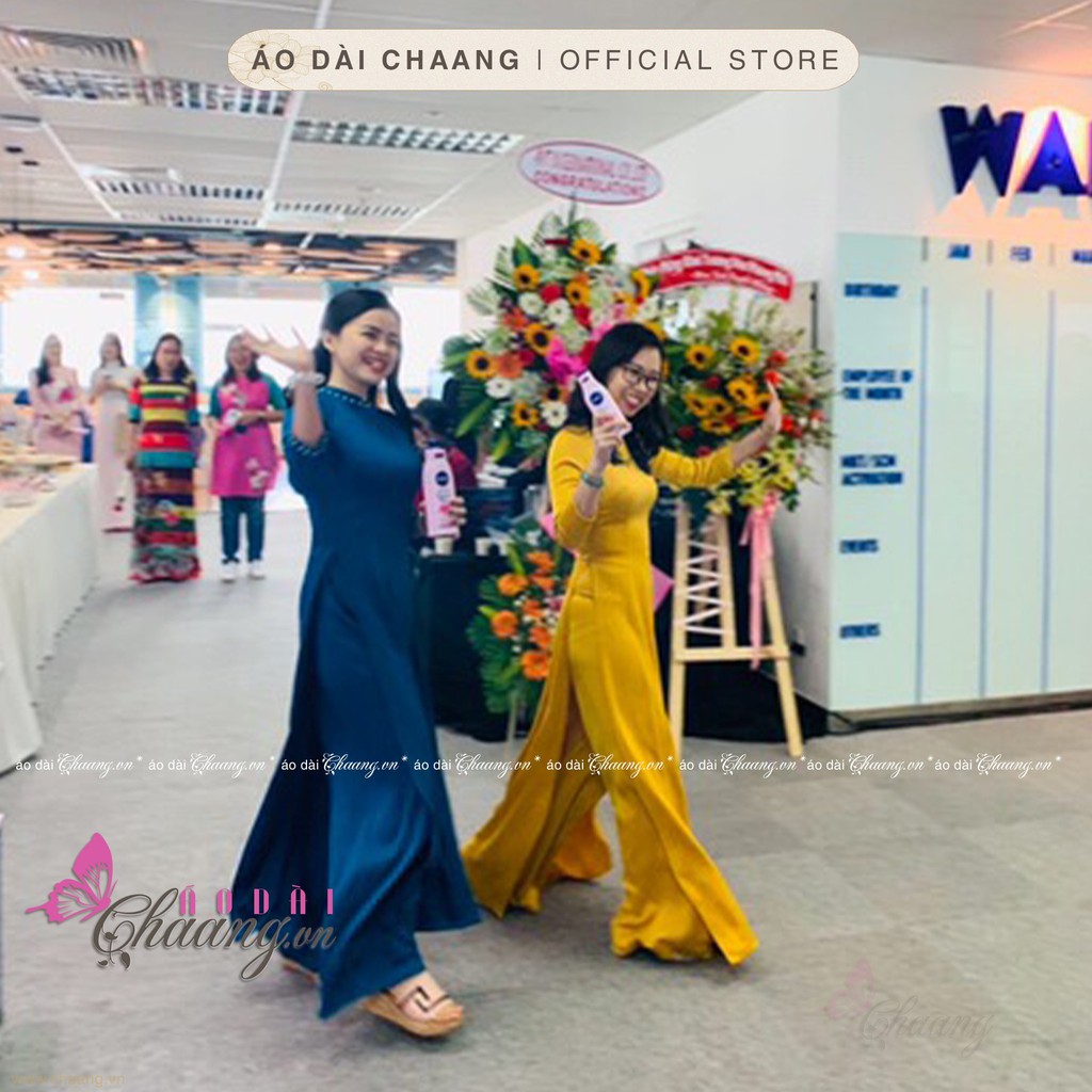 Áo Dài Xanh Navi Cổ Vịt CHAANG May Sẵn 2 Tà Thuyền Thống Lụa Đẹp ADX422