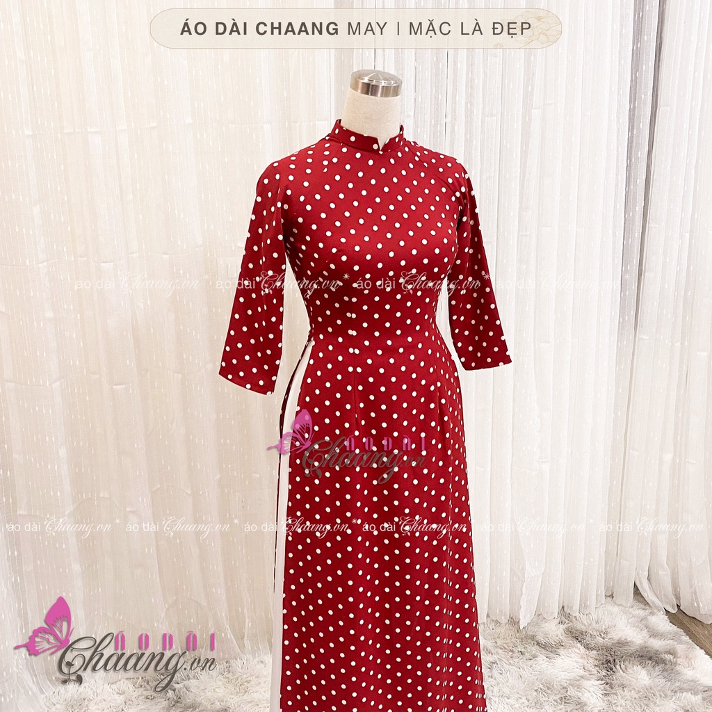 Áo Dài Tết Chấm Bi Đỏ Đô Cổ Vuông Tay Lỡ Truyền Thống Chất Lụa Thái Mặc Dự Tiệc Du Xuân Đẹp