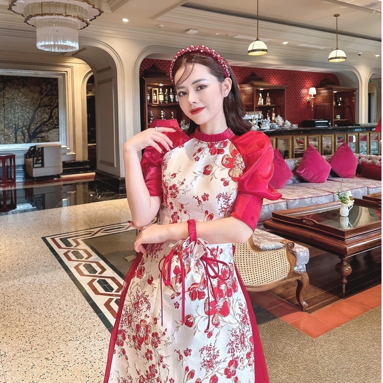 Áo dài cách tân nữ Thi Loan Chi họa tiết nhí Chaang may sẵn cổ xếp bèo tay bồng lỡ dự tiệc lế tết đẹp ADC607