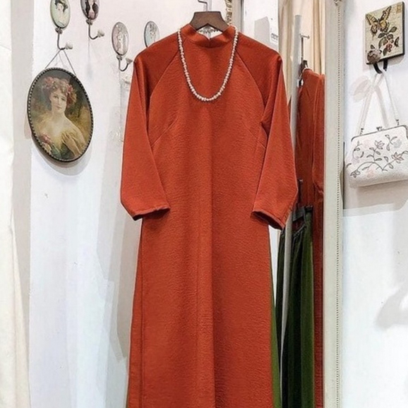 Áo dài Tết cách tân nữ dáng xuông CHAANG may sẵn lụa suông Xanh Đỏ Đô Cam Vàng chụp hình dự tiệc đẹp ADC716