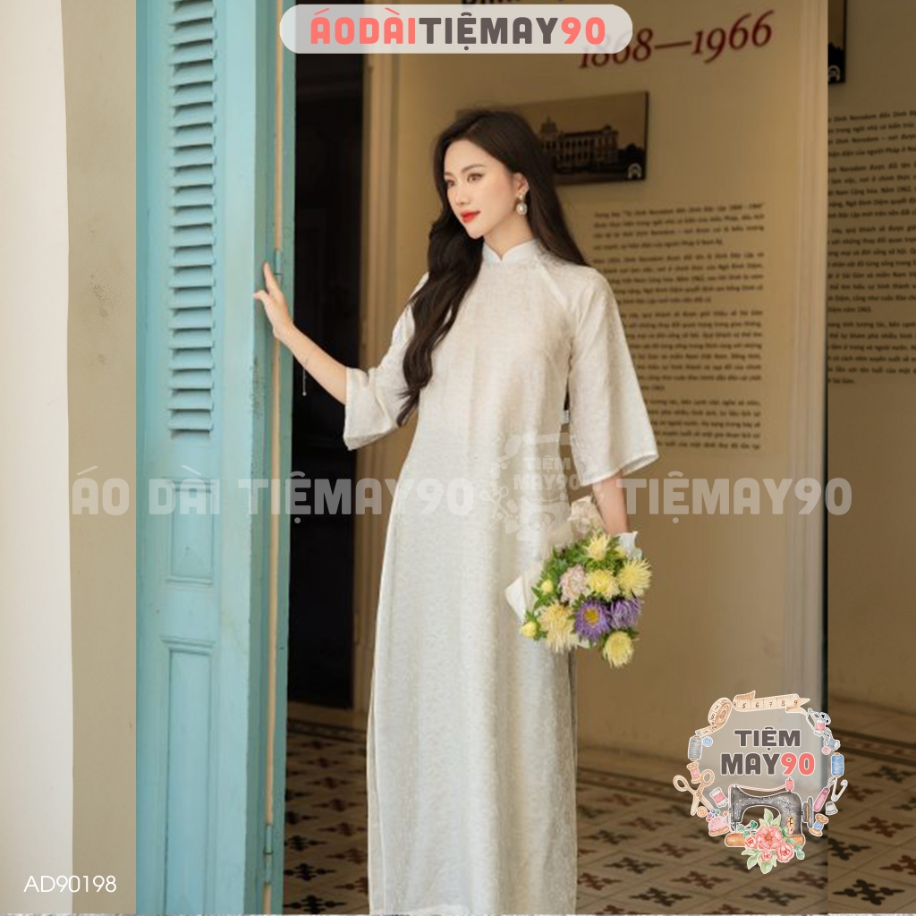 Áo dài trắng cách tân nữ gấm tơ dáng suông xưa Chaang may sẵn áo dài bầu xuông rộng dự tiệc cưới lễ tết đẹp ADC755