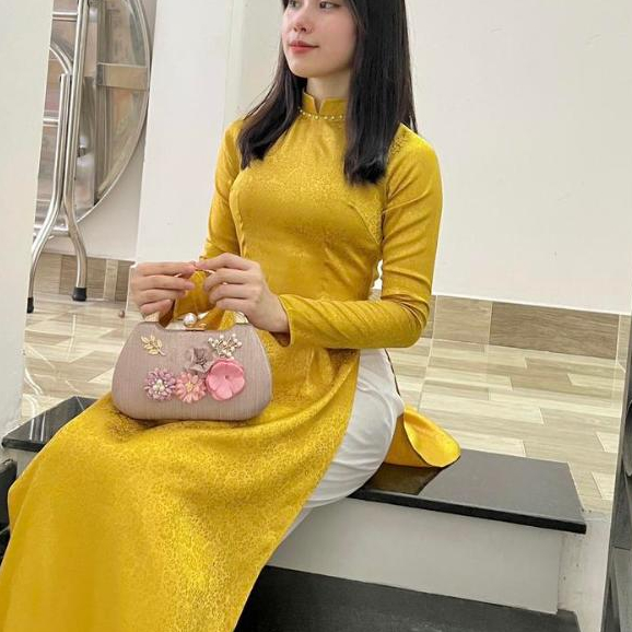 Áo dài gấm tơ đỏ đô tươi truyền thống Chaang may sẵn áo dài cô giáo trẻ trung niên dự tiệc cưới hỏi lễ tết đẹp ADC735