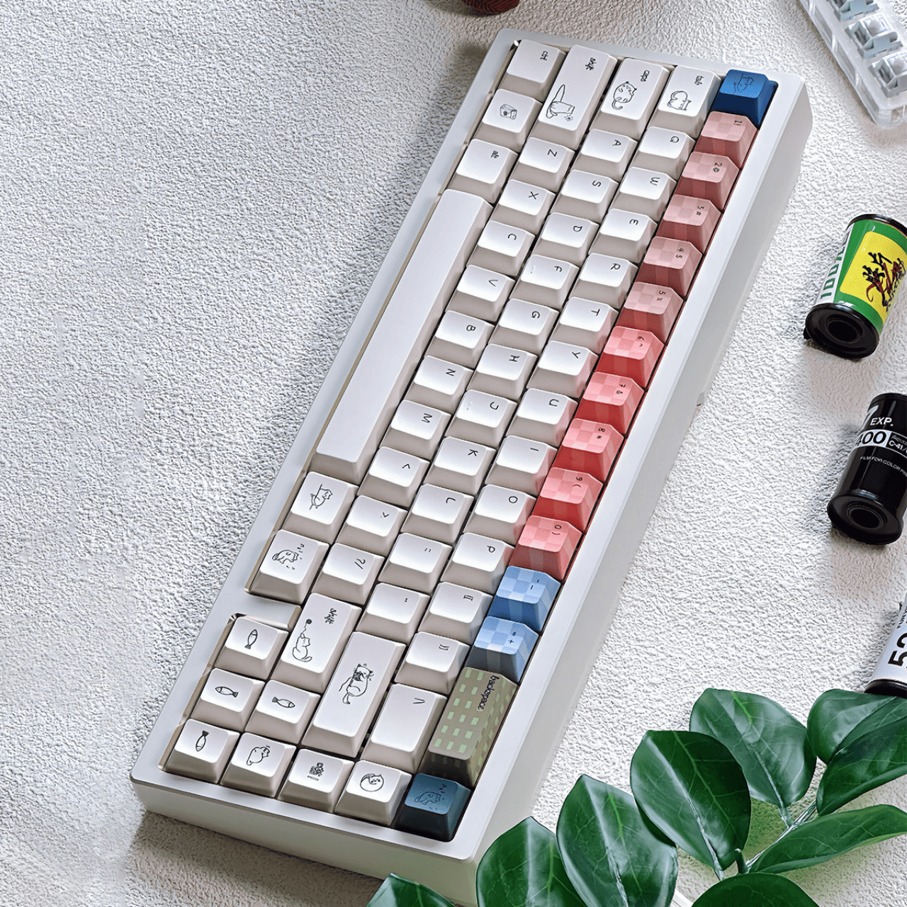 Góc nghiêng của keycap Ure Cat Mew