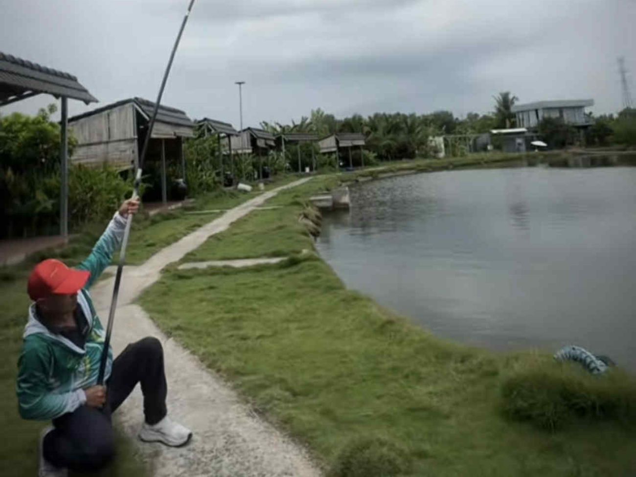 Trọng lượng cần câu săn hàng giúp mang lại trải nghiệm tốt hơn