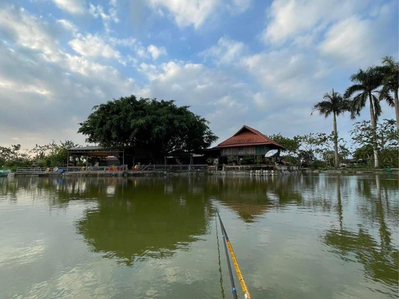 Hồ câu đài Minh Vũ nổi tiếng