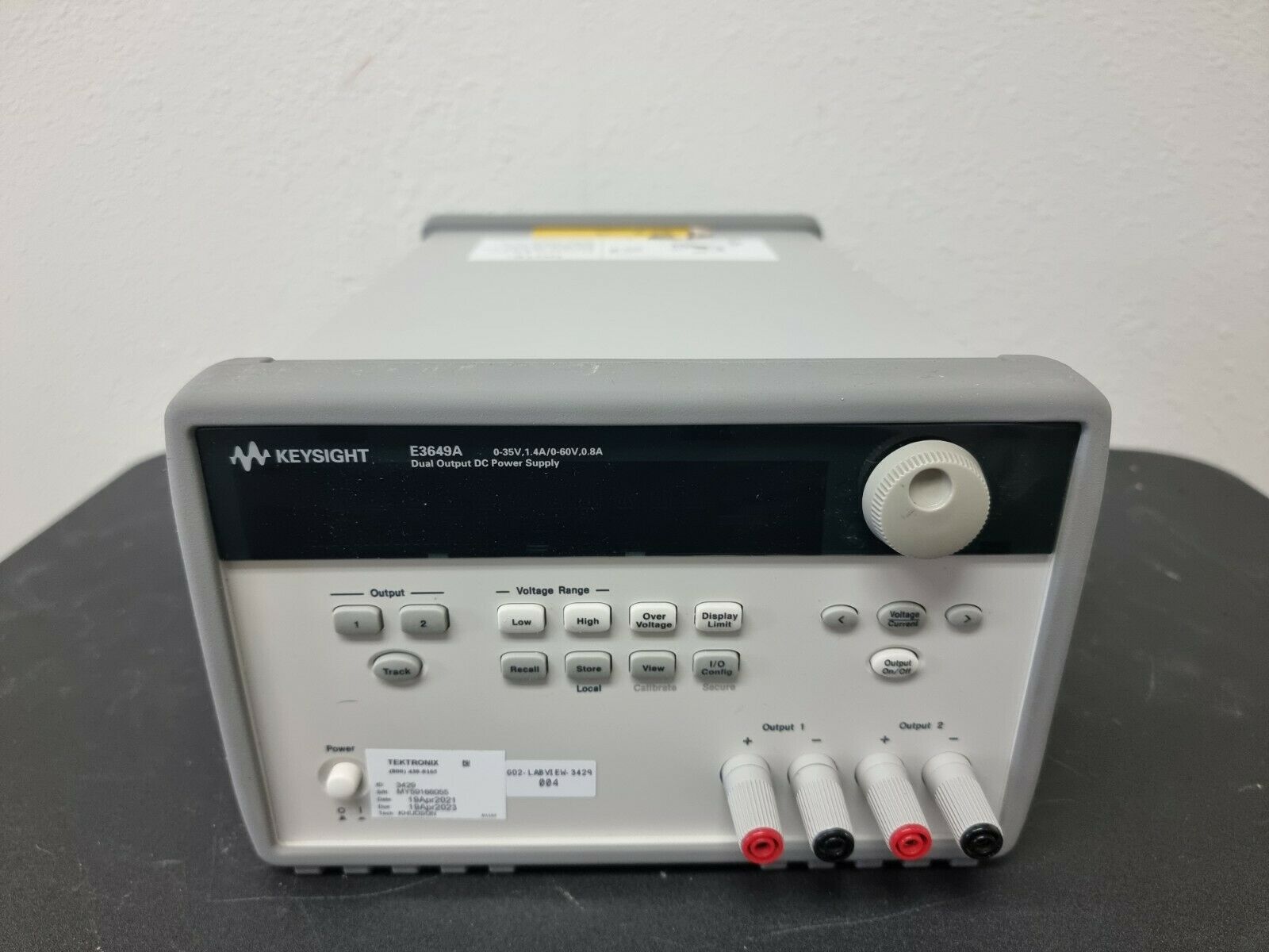 Máy cấp nguồn DC Keysight_E3649A