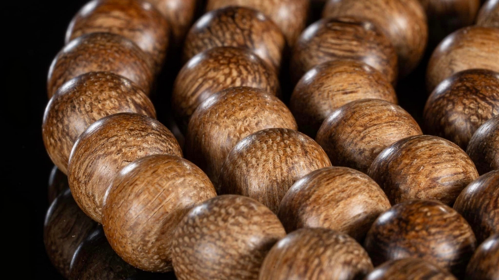 HƯƠNG VỊ CUỘC SỐNG QUA LĂNG KÍNH TRẦM HƯƠNG