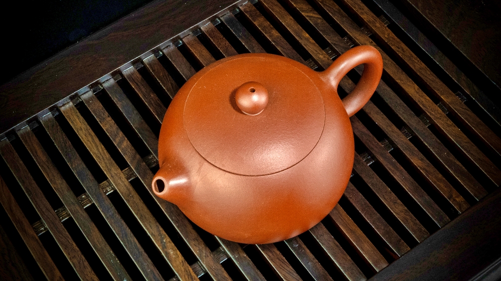 CÁCH KHAI ẤM TỬ SA ĐỂ PHA TRÀ NGON